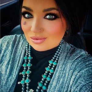 Meet your Posher, Laci